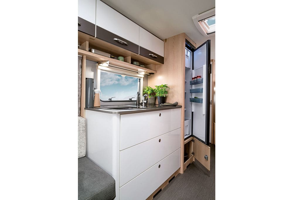 Küche im Eriba Living 2019