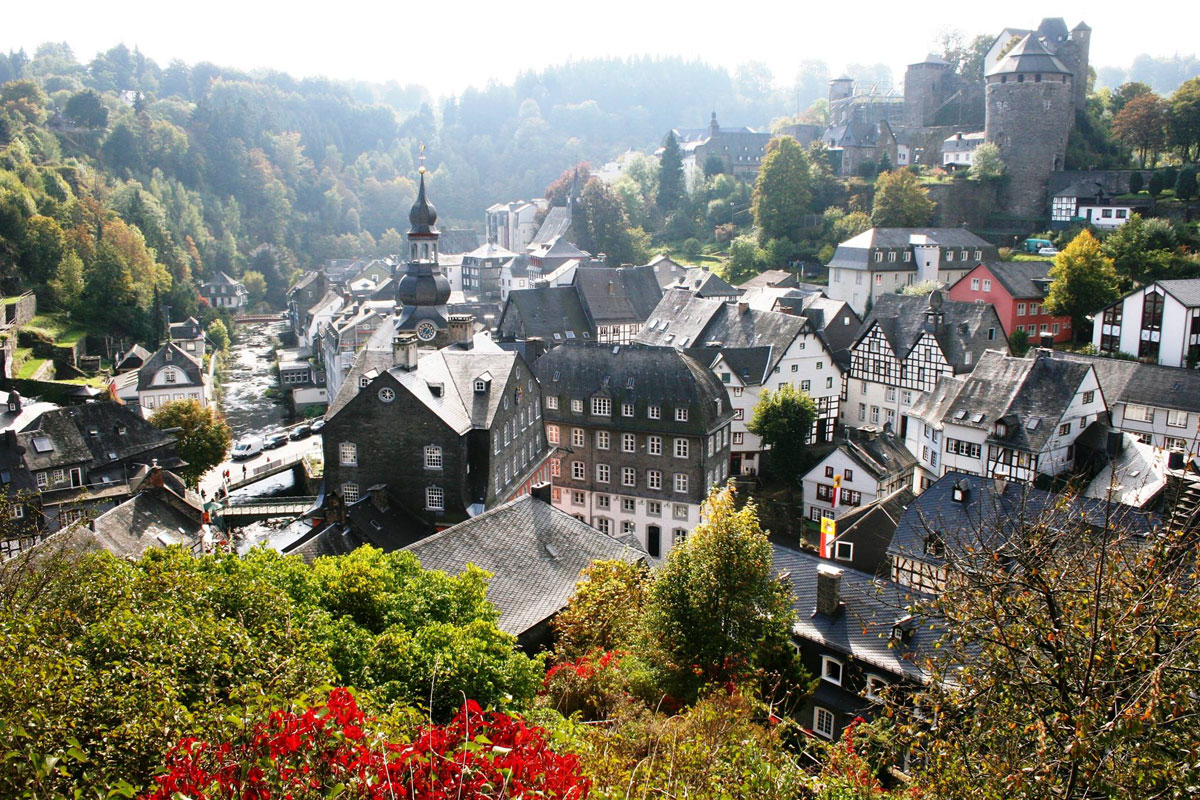 Monschau Städtetipp Monschau - Camping, Cars & Caravans