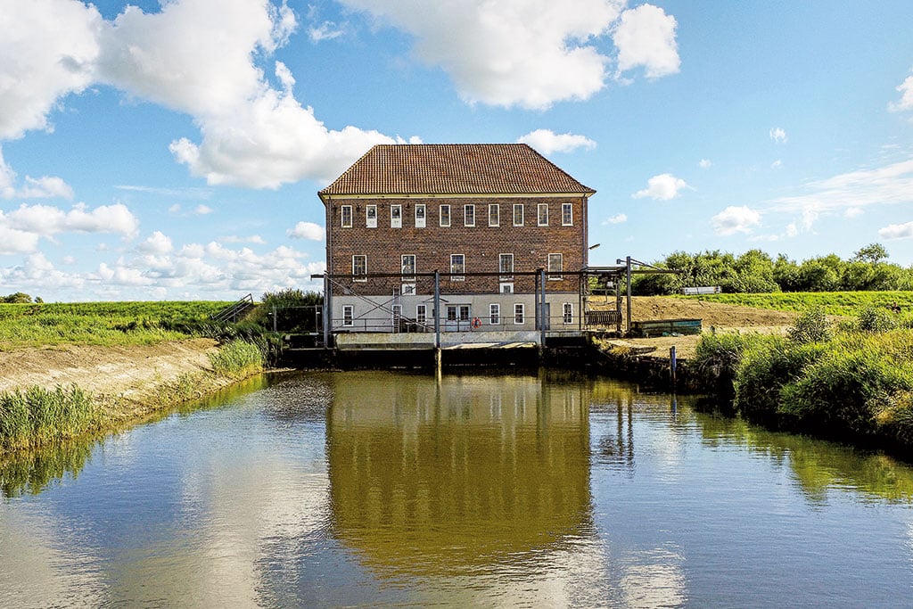 Pumphaus in den Marschen der Tøndermarsken