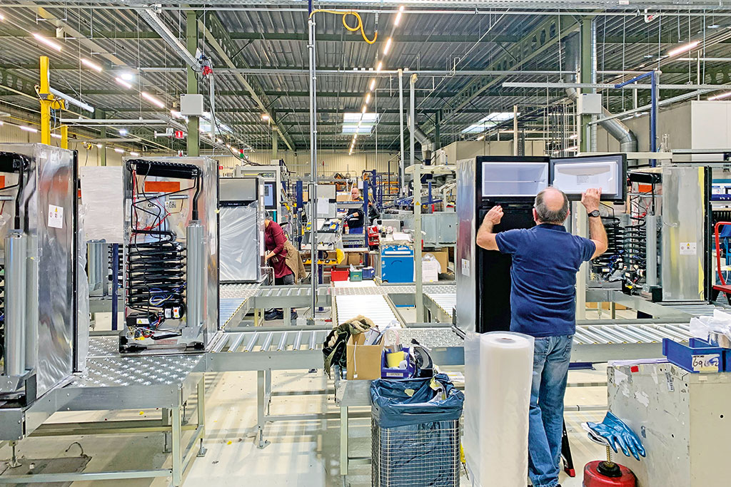 Endkontrolle eines Thetford-Kühlschranks