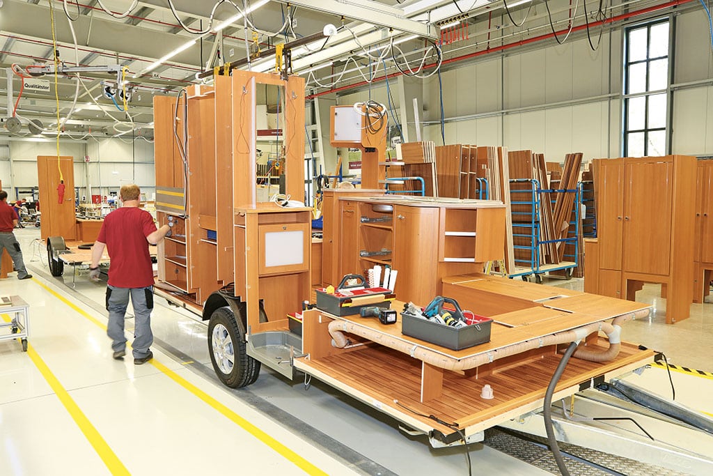 Werkshalle im neu eröffneten Tabbert-Werk 2013