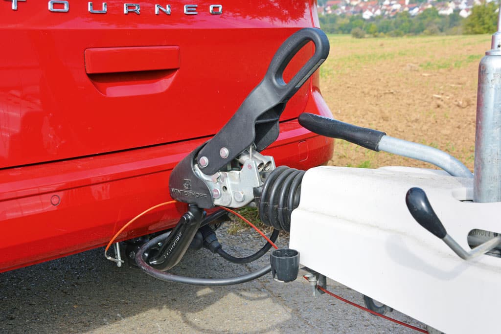 Ford Tourneo Connect AHK