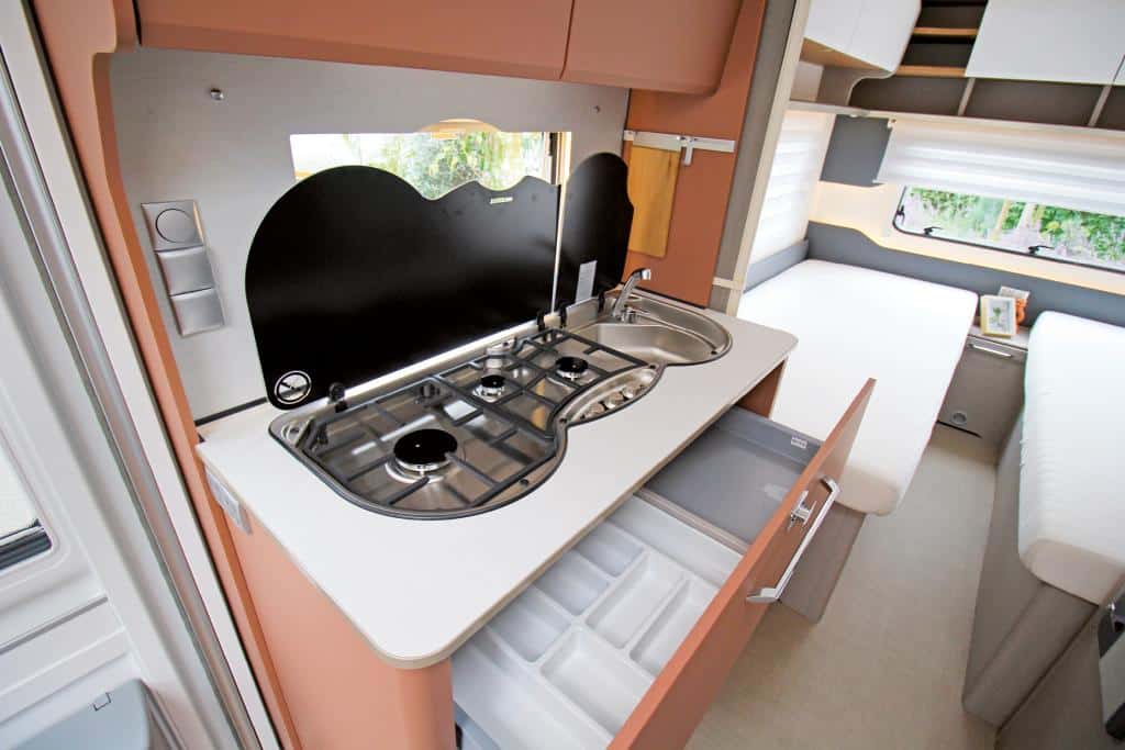 Küchenblock im Wohnwagen
