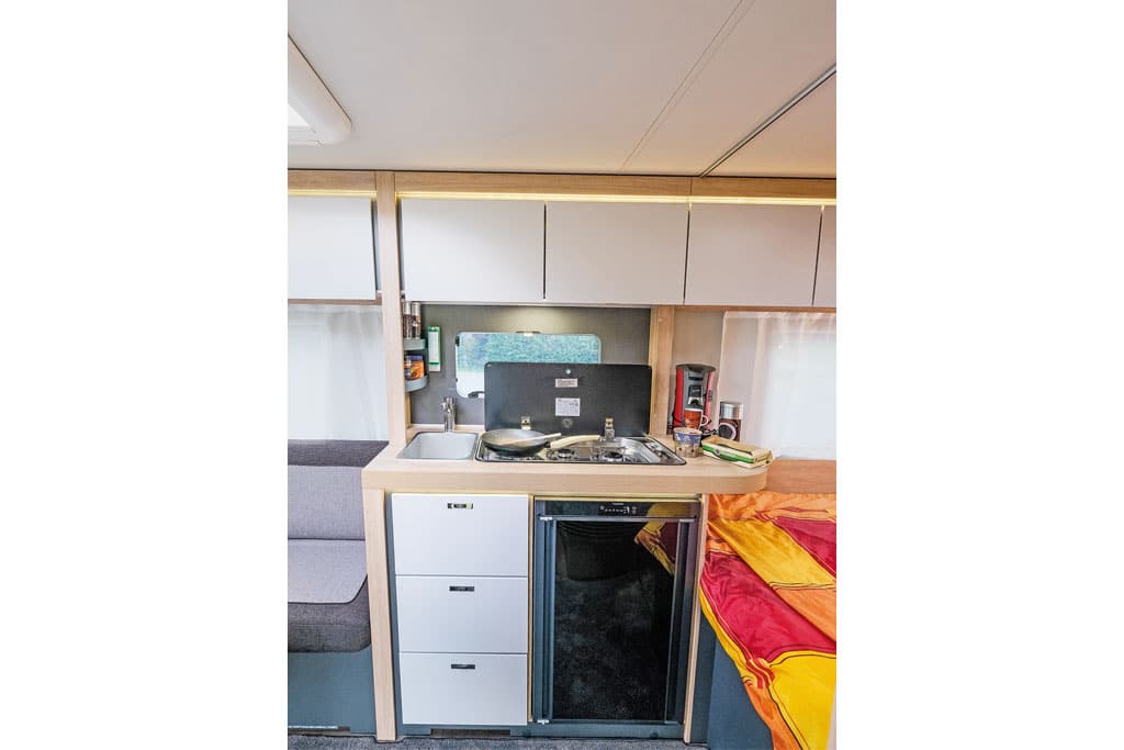 Küchenblock im Wohnwagen