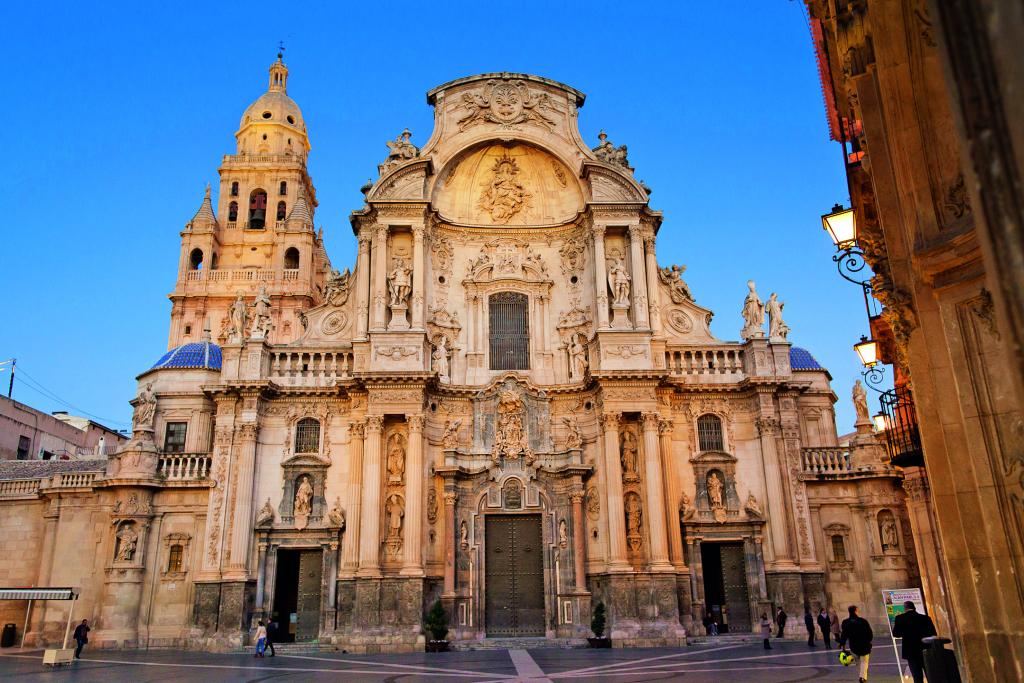 Prunkvolle alte Kathedrale